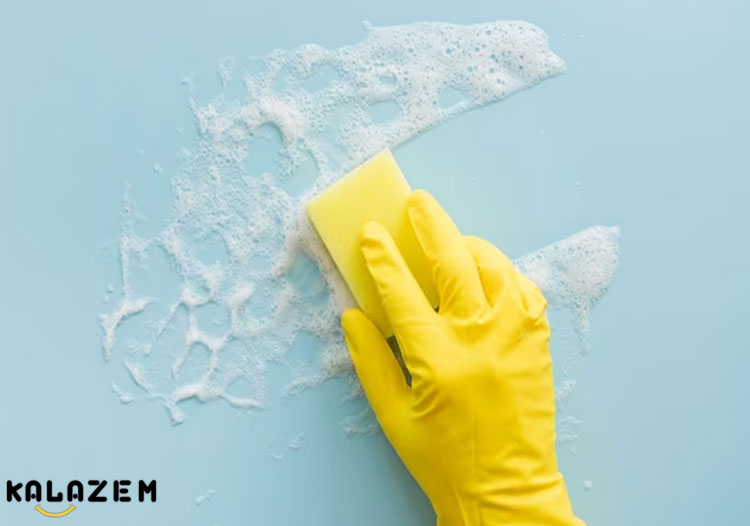 تمیز کردن دیوار با سرکه