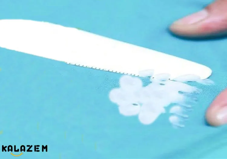 نحوه پاک کردن موم شمع